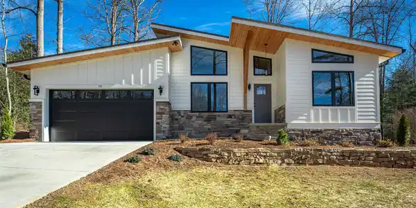 16 Taze Court