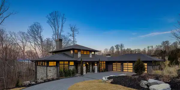 454 Walnut Valley Parkway
