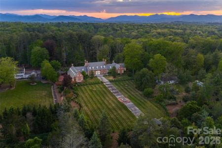 324 Vanderbilt Road