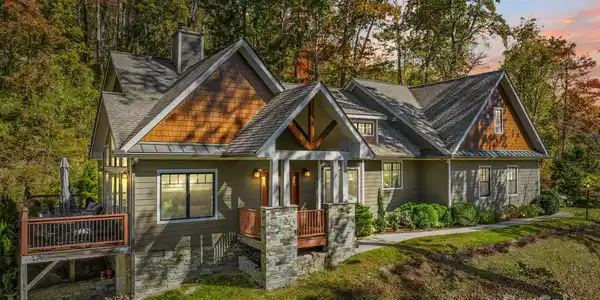 75 Winding Ridge Road