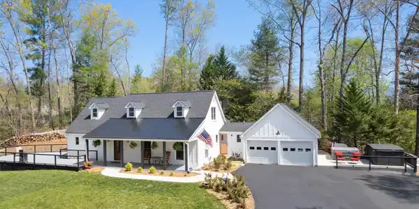 30 Gap Hill Drive