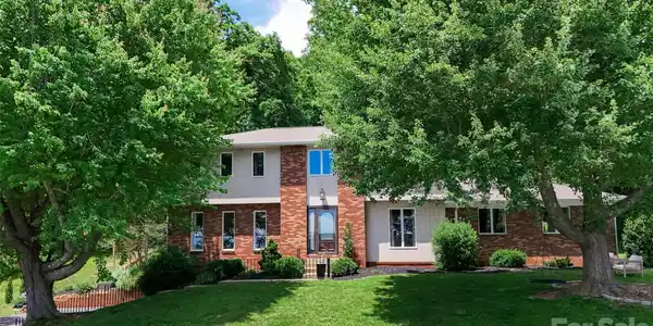53 Braddock Way