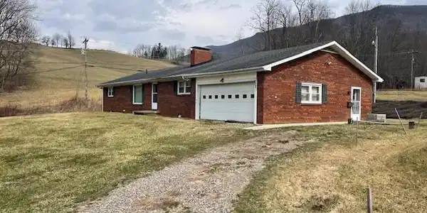 325 Tater Hill Road