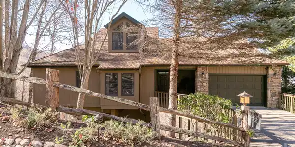 755 Andrew Banks Road