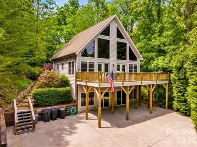 19 Holly Crest Lane