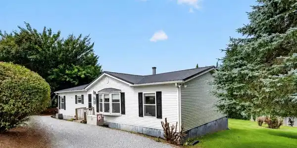 26 Sweet Briar Path Way