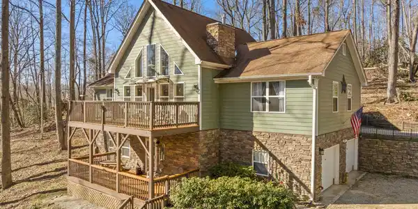 2959/2961 Bearwallow Mountain Road