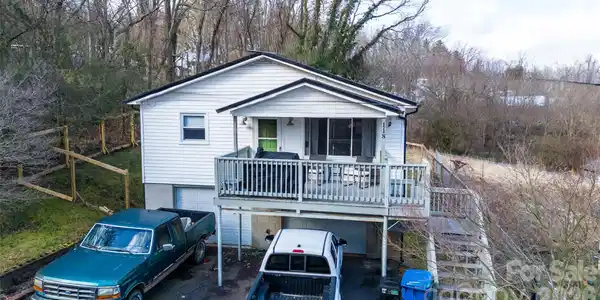 118 Mitchell Street