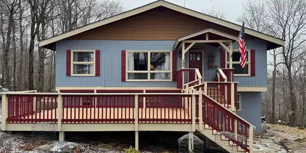 105 Pinnacle Ridge Road