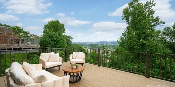20 Grandview Drive
