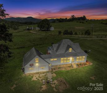 1685 Queentown Road