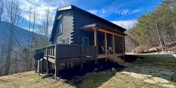 40 Shook Cove Road