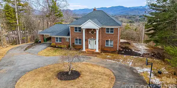 200 Duck Drive