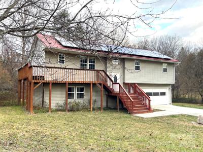 14 Spring Lake Drive