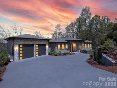 642 Altamont View