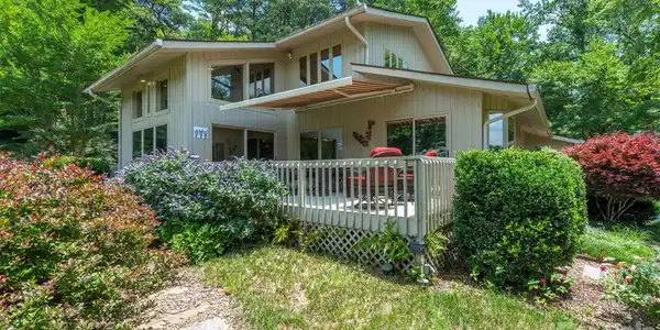 141 Courtland Court