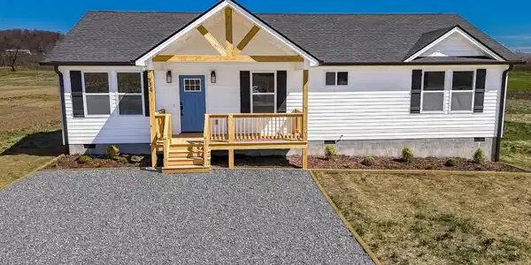 634 Beehive Road