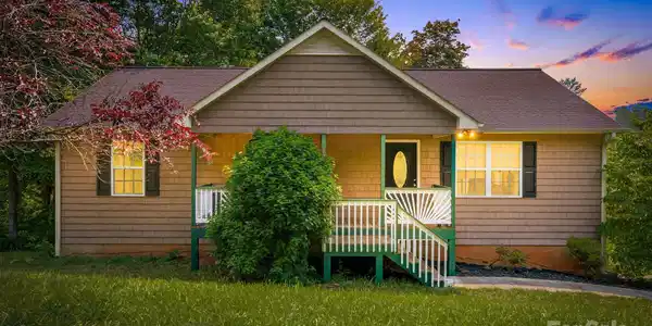 18 Sunberry Drive