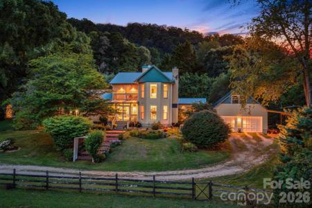 200 Black Hawk Trail