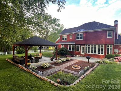 223 Fairway Terrace