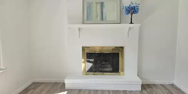 Image 4 Image 4