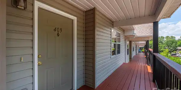 Image 4 Image 4