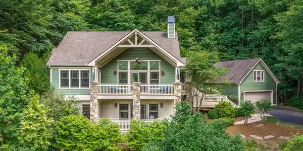 890 Stoney Stream Lane