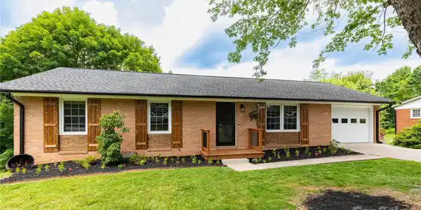 46 Dixon Terrace