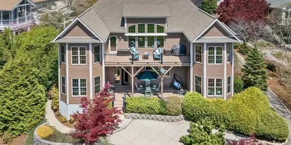 22 Valley Drive