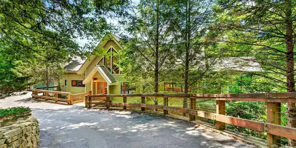 117 Shenandoah Terrace