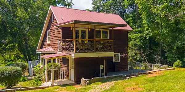 26 W Cowee Woods Court