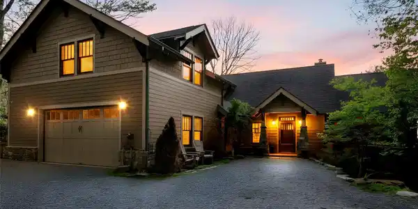 110 Soaring Mountain Drive