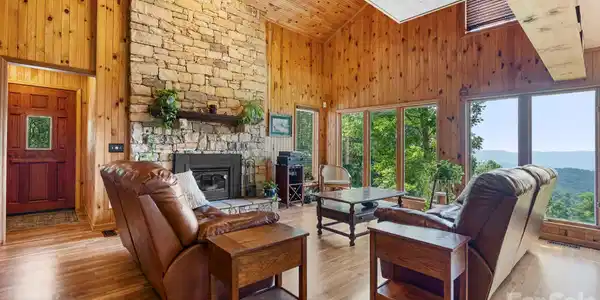 Image 4 Image 4