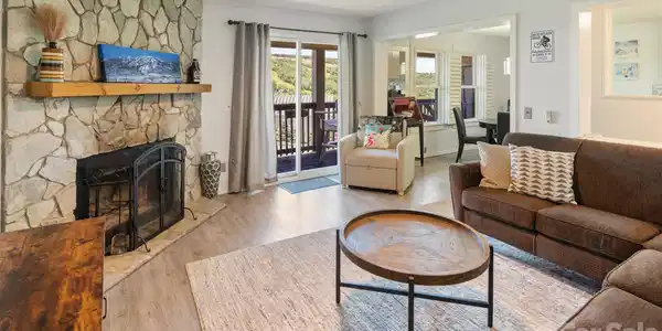 301 Pinnacle Inn Road