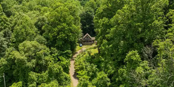 687 Willow Creek Road