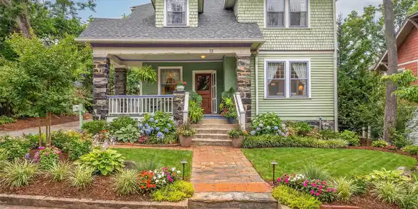 12 Bearden Avenue