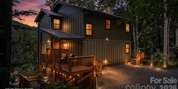 549 Clubhouse Drive