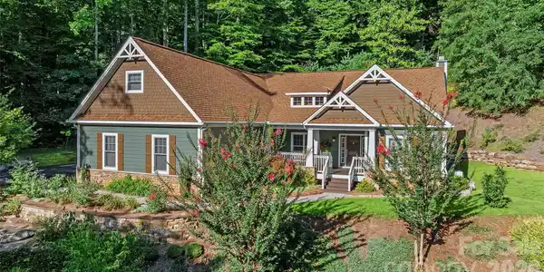 455 Blue Mist Way