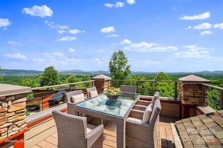 4 Chimney Crest Drive