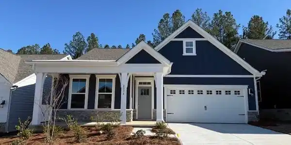 2036 Skyhawk Drive