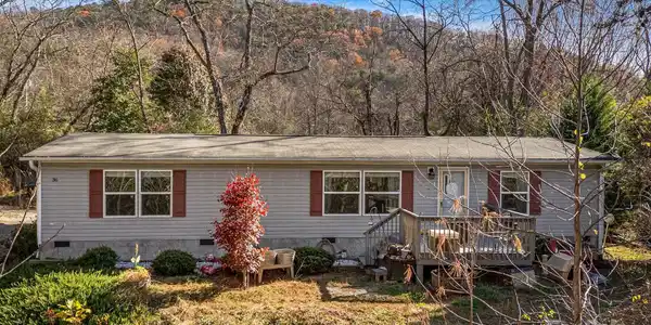36 Lemon Creek Drive