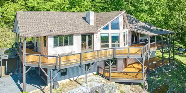 72 Tadpole Lane