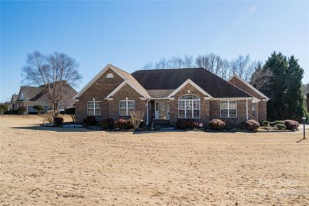 1 Carnoustie Court