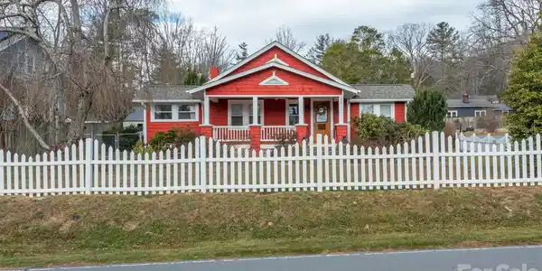 829 Montreat Road