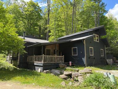 257 River Road
