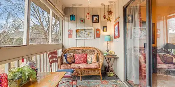 404 Abbey Circle