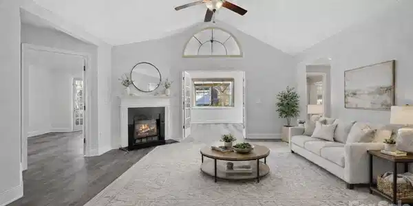 6 Mountain Meadow Circle