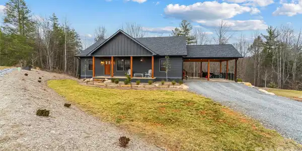 50 Kennedy Drive
