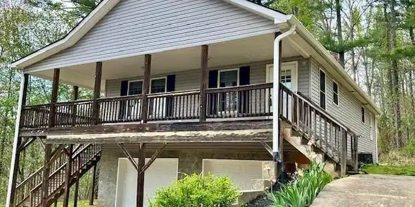 45 Marshbanks Ridge