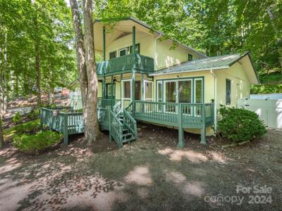 161 Ivy Lane